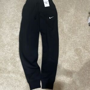 Nike Sportswear Phoenix Fleece women’s high-waisted joggers size XS Black